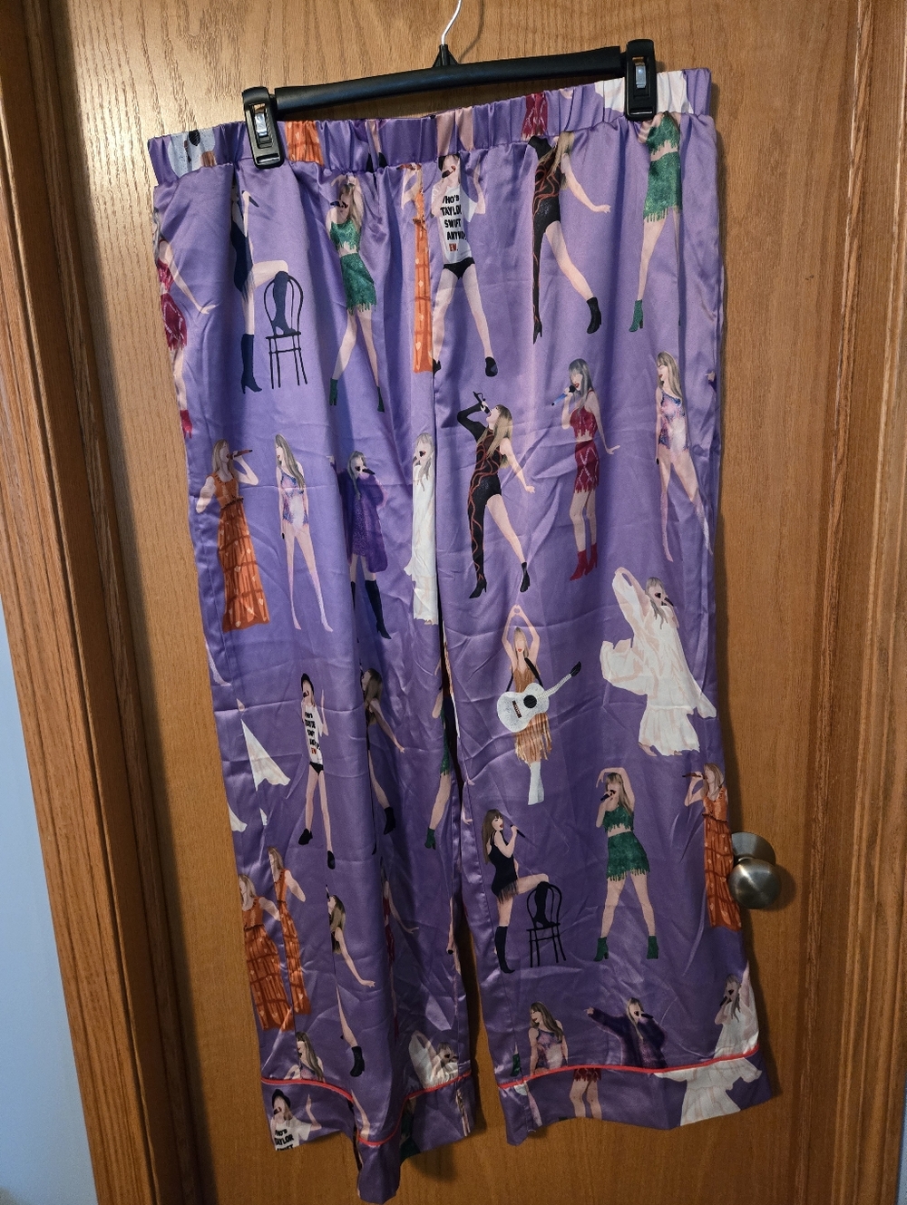 Women's Purple Satin Pajama Set with Taylor Swift Print - Picture 3 of 3